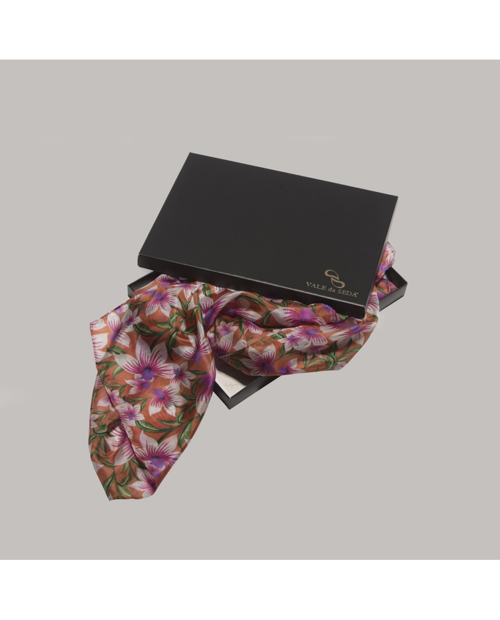 VALE DA SEDA SCARF 10311 1224x1224-1024x1269 (1)